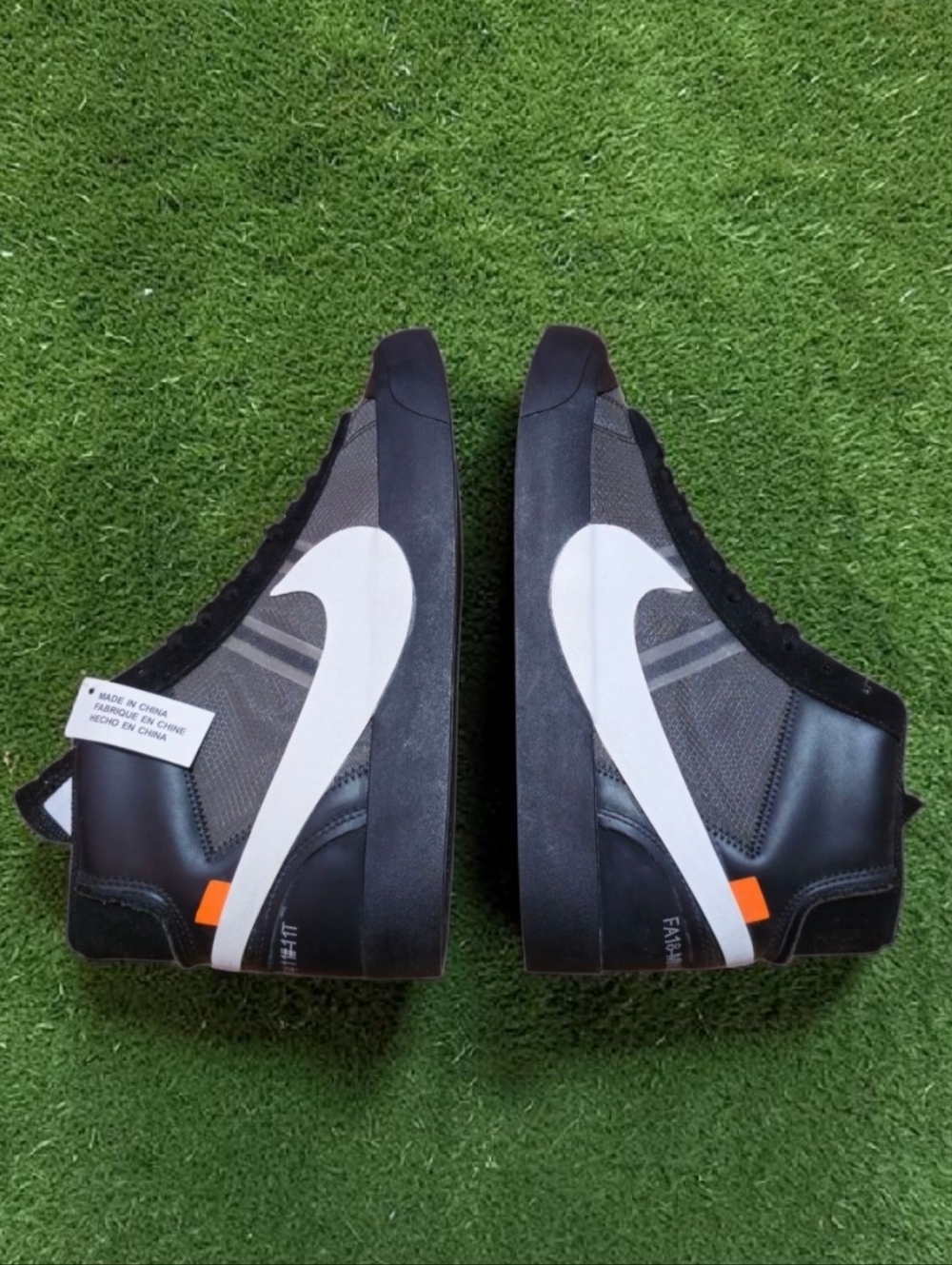 Nike Off-White Blazer Mid Grim Reaper Mens Size 11.5 AA3832-001